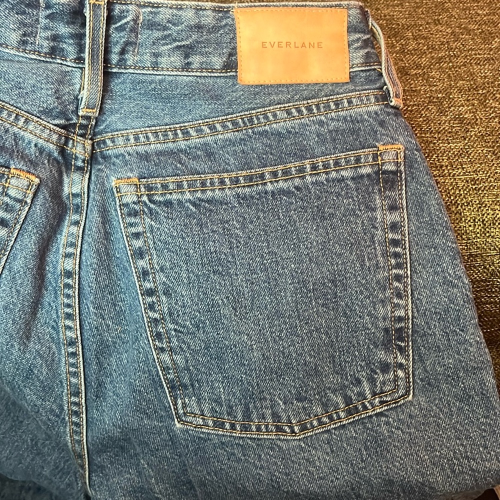 Everlane 90s Curvy Cheeky Jean